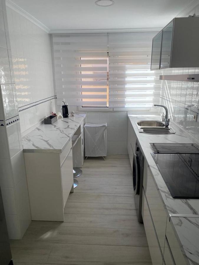 Precioso Apartamento A 50 Metros De La Playa Melilla Luaran gambar